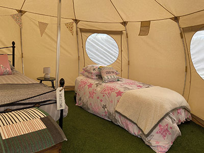 Glamping Russett Nomadic Yurt Kent